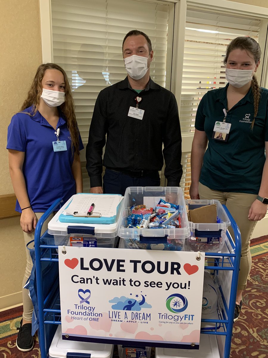 crutchfield_bri's tweet photo. Trilogy foundation Love tour treating the team at Woodmont health campus today! #trilogyliving  #trilogyfit #GPTW  @WoodmontHC @LeighAnnBarney https://t.co/hH5DsUGw1L