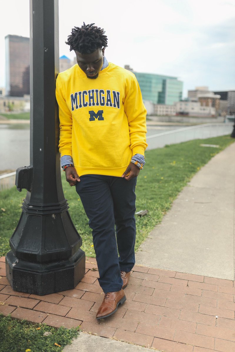 PhilipQ23's tweet photo. 1 month till A2〽️🌀 @UMich #GoBlue https://t.co/L1zfYskxaT