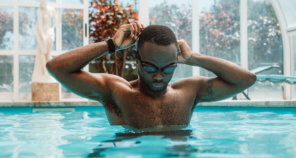 Mobvoi_Official's tweet photo. Breaststroke, freestyle, butterfly, or backstroke? 🏊Which is your favorite #swimming style? The 5ATM waterproof and accurate swimming tracking feature make #TicWatchGTH your #1 🥇teammate in the swimming pool. 

Shop now: https://t.co/kP2uIXZiqV

#TicWatch #mobvoi #olympics https://t.co/DOSZPHA7Rc