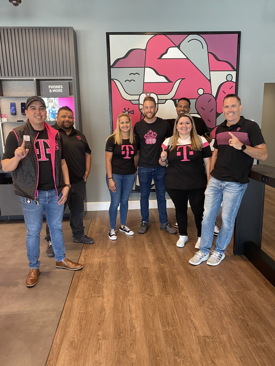 Awesome visit with the Prosper TX store!! What an amazing atmosphere and even better people! Oh, and they’re crushing it with TFB! @MattHaven @jasongrutzius @tobiasiam