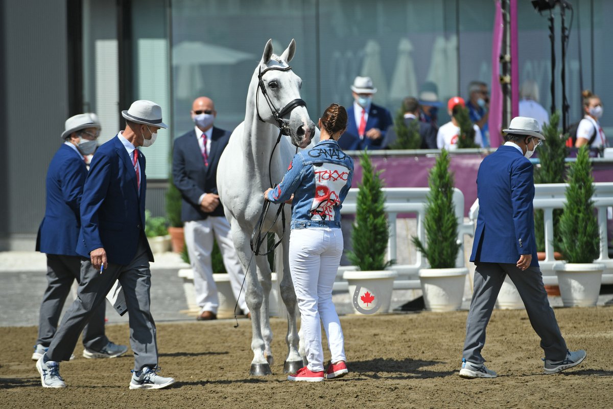 Equestrian_Can's tweet photo. Colleen Loach et Qorry Blue d’Argouges ont réussi la première inspection des chevaux de concours complet aux Jeux olympiques de #Tokyo2020.
✅https://t.co/RJLCfH4dSU
#DirectionTokyo #ÉquipeCanada
📷 MacMillan Photography & Media Services https://t.co/UqXyxgKdHT