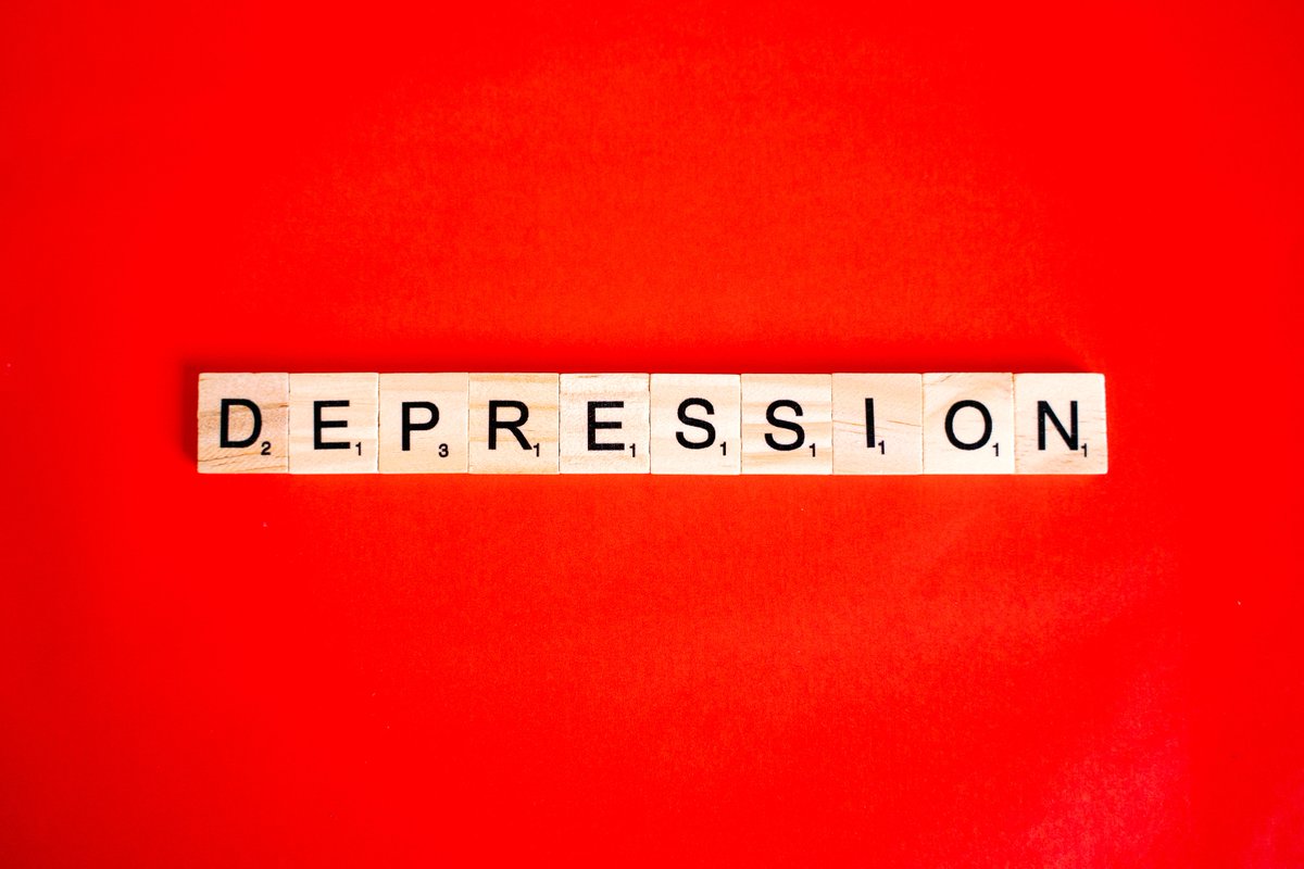dnadietdr_rushi's tweet photo. #depression symptoms can impact performance in school and interfere with personal relationships. 

#Mentalhealth #MentalHealthAwareness #MentalHealthMatters #dnadiet #drrushikeshtrivedi #DrRushikeshTips #mentalhealthishealth https://t.co/4392eemMWm
