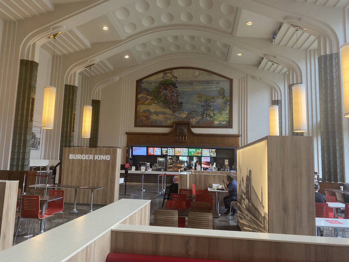 RT @horribleimp: this burger king at helsinki central station looks like a dark souls boss arena https://t.co/08xcNCHVkV