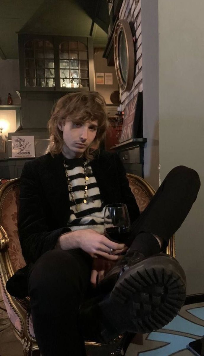 Thomas raggi. Итан торкио. Фотосессия maneskin thomas raggi. Thomas raggi maneskin. Thomas raggi tattoo.