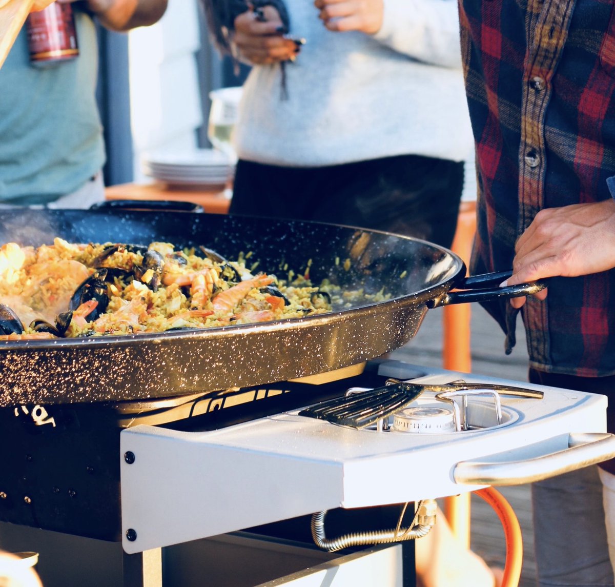 ***10 SPACES AVAILABLE FOR PAELLA TONIGHT***
Due to a couple of last minute cancellations we now have space for our takeaway paella tonight. Made with prawns, lobster, mussels, pollock &amp; chorizo! Ring 01720 423880 to book your space. 
#paella #paellalovers #paellanight