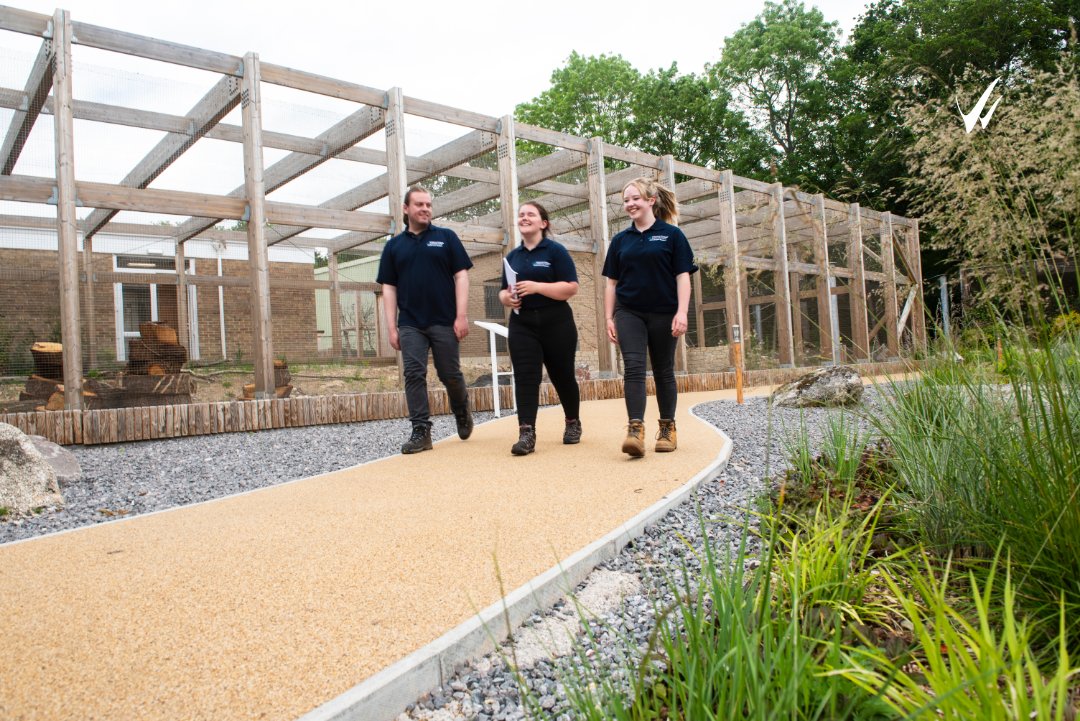 WiltsColl's tweet photo. With new, unrivalled resources and a wealth of teaching expertise, our Animal courses at #Lackham give students industry experience and cutting-edge practical learning as standard.
If you see a future working with animals, find your course here: https://t.co/P0O92hy8dh #ApplyNow https://t.co/R98kKui1ew