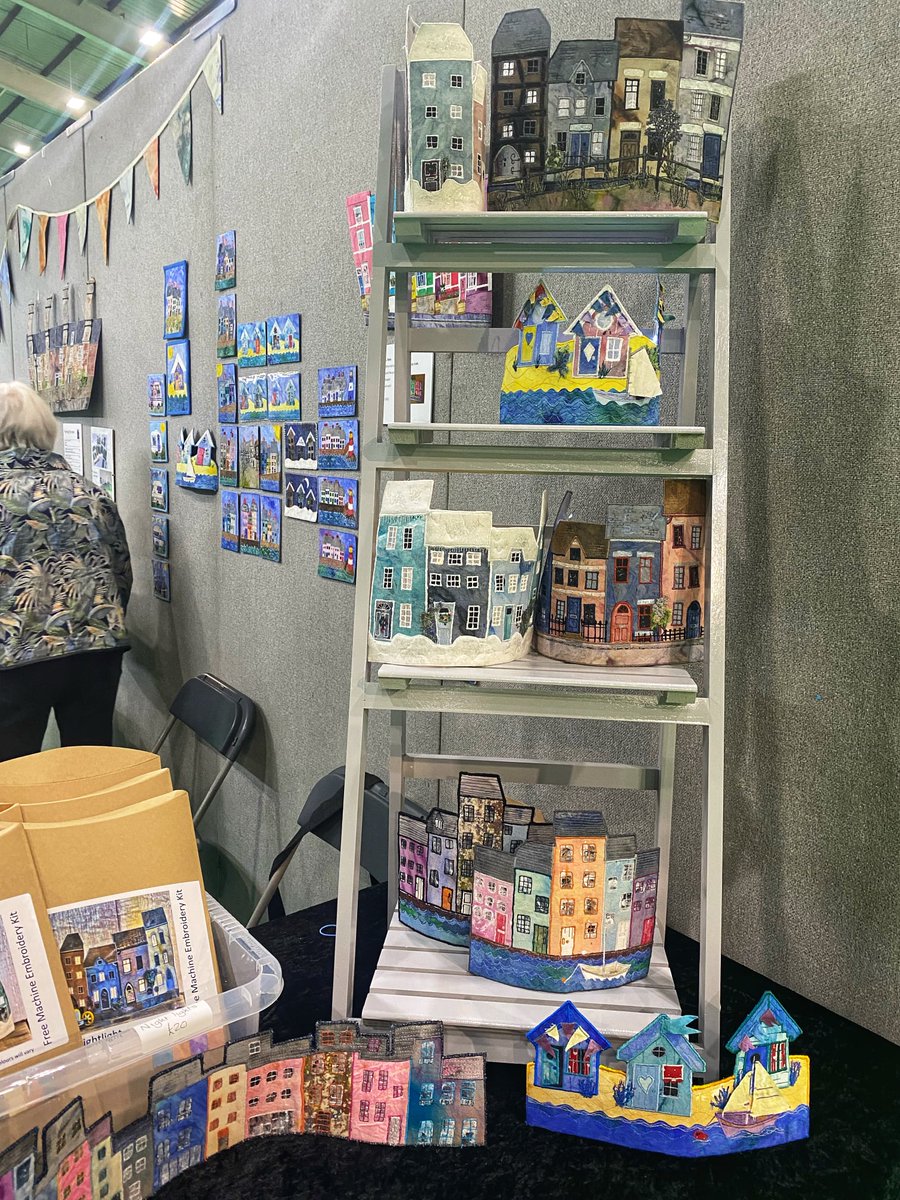 WestpointExeter's tweet image. Throwback Thursday... 😍 We're thinking back to the fabulous @Craft4Crafters which was here recently at Westpoint!

What did you enjoy most about the show? 👀

#WestpointExeter #Craft4Crafters #Throwback
