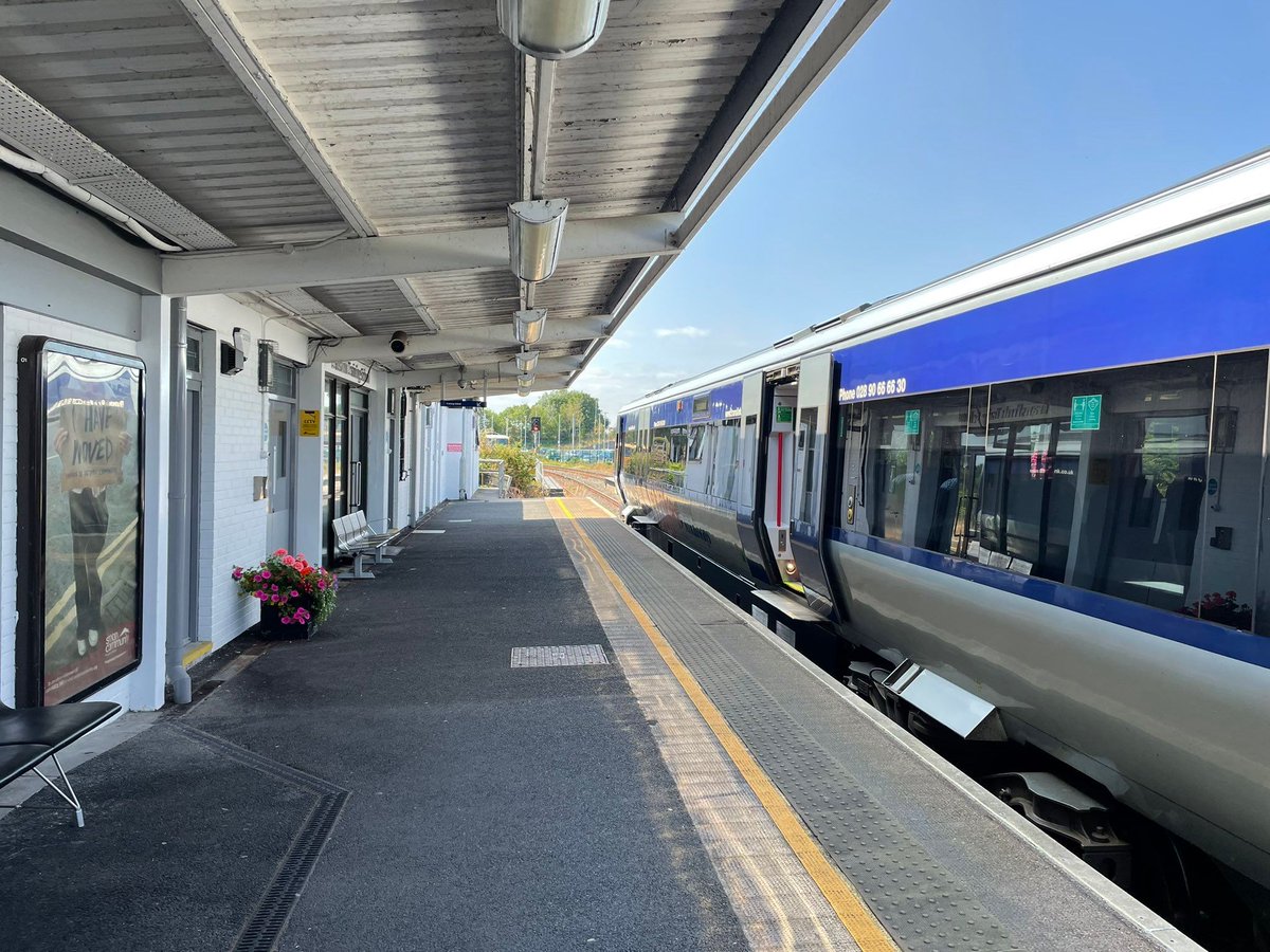 SignaloftheDay's tweet photo. Portadown (Submitted by @SimonZev)
#SignalsAndTrains #SignalOfTheDay https://t.co/7n0w9FMYmk