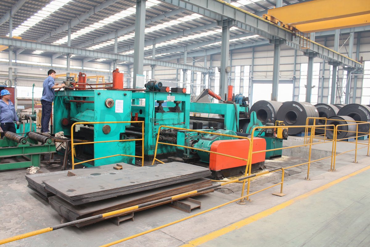 DGCRANES's tweet image. Our single girder #OverheadCrane production workshop.

#DGCRANE #OverheadCrane  #BridgeCrane  #EOTCrane  #HoistCrane  #ShopCrane  #IndustrialCrane  #WorkshopCrane  #RoofCrane  #IndoorCrane  #CeilingCrane  #PendantCrane  #WorkstationCrane  #FreestandingCrane  #OverheadHoistSystem