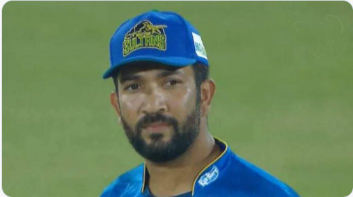 itsAmaraNoor's tweet image. Thrown Out Just After 2 Innings😏
The Man Without Perchi!
#PAKvWI