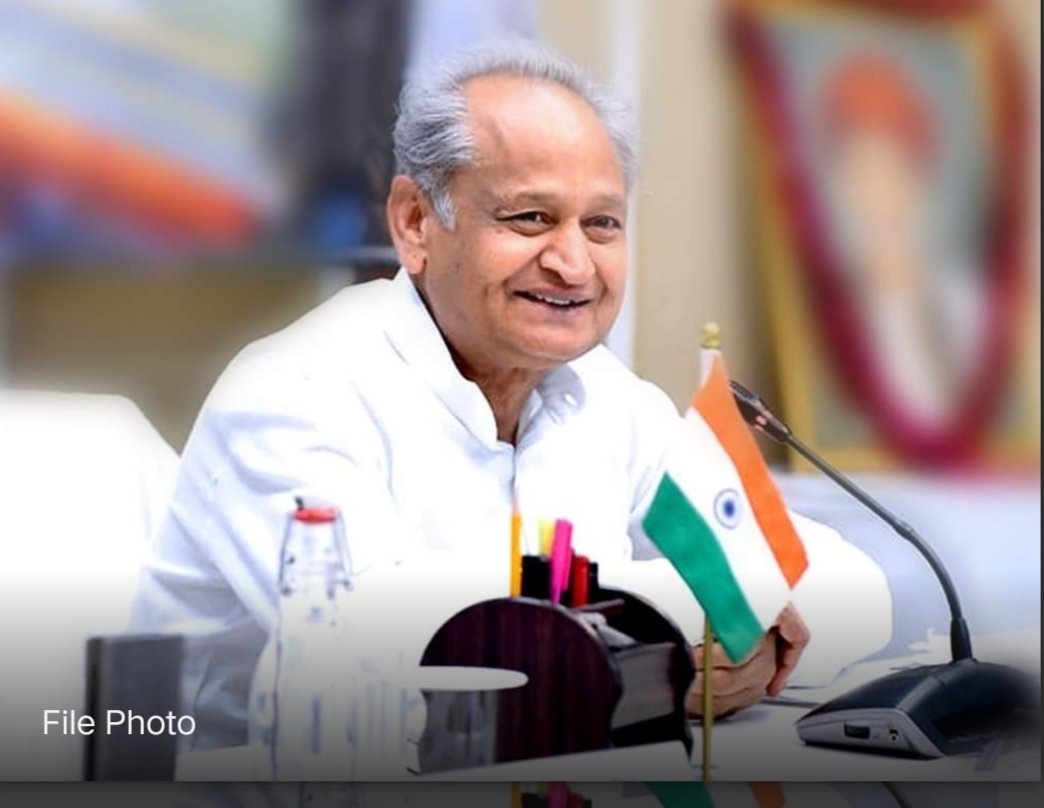 Kishorvyas11's tweet photo. @ashokgehlot51 चि. विभाग के कार्यालयों में 10-12 सालों से कार्यरत #NRHM_MANAGEMENT_CADRE  के कर्मिकों की भर्ती 2013 में आपने निकाली थी जिसे पूर्व bjp की सरकार ने रद्द कर दिया,उस भर्ती को पुनर्जीवित करते हुए या घोषणा पत्र लागू कर कार्यरत समस्त कार्मिको को नियमित करने का कष्ट करें https://t.co/eB1jHNnDhJ