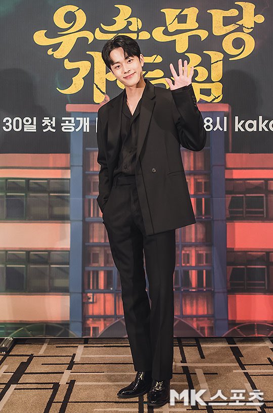 선호야아아 tweet media
