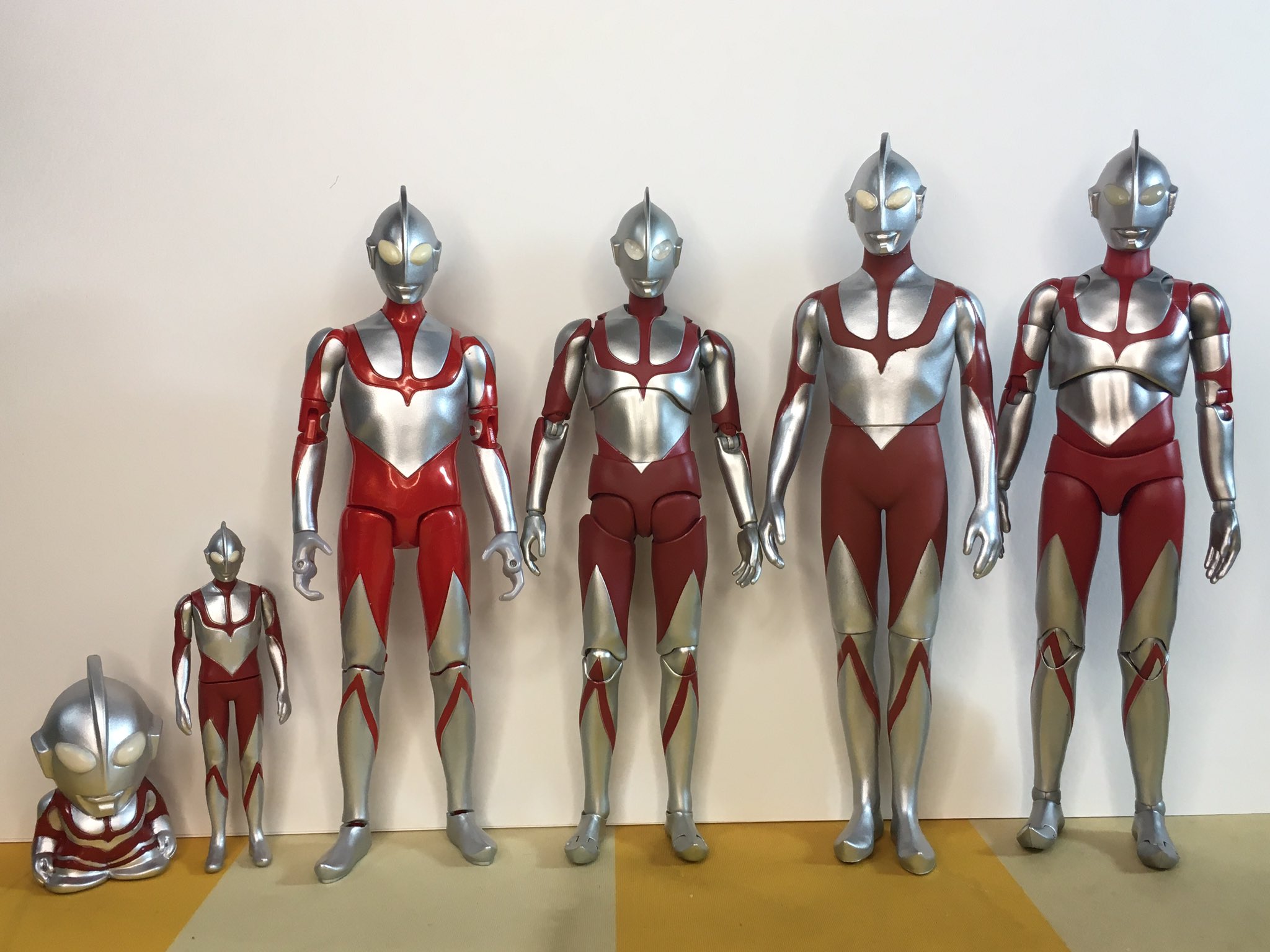 ウルトラマン　フィギュア　39体 ウルトラマン フィギュア 39体 - メルカリ