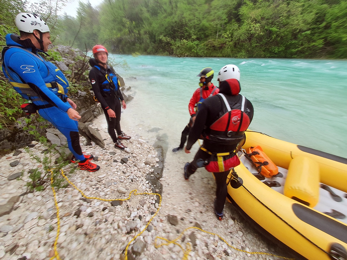 Want to be an IRF GTE Instructor (or refresh your skills)? Instructor workshop on the Soča river this October:
internationalrafting.com/wp-content/upl…

#education #training #instructor #gte #learning #raftguide #rafting #whitewater #thisisrafting #raftersareawesome #strongertogether #weareirf