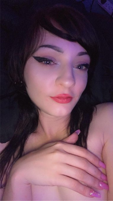 Fun drunk times 💞💫 https://t.co/vOaIDG9Jfj<a href="/tag/femdom"class="tags"><span>#femdom</span></a><a href="/tag/goth"class="tags"><span>#goth</span></a><a href="/tag/switch"class="tags"><span>#switch</span></a><a href="/tag/findomme"class="tags"><span>#findomme</span></a><a href="/tag/sub"class="tags"><span>#sub</span></a><a href="/tag/domme"class="tags"><span>#domme</span></a><a href="/tag/submissive"class="tags"><span>#submissive</span></a>