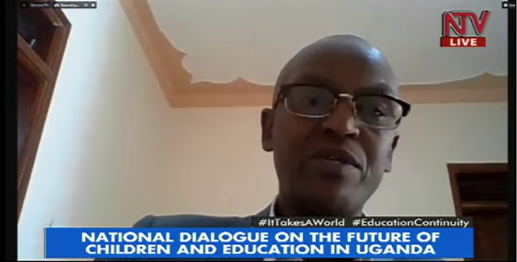 We cannot sit and watch a whole generation of children lose out on education and so we must look at what seems to be working in these times - Tereraho John, Education Lead, World Vision Uganda. 

#ItTakesAWorld #EducationContinuity | bit.ly/2Vl6VKn?utm_me…