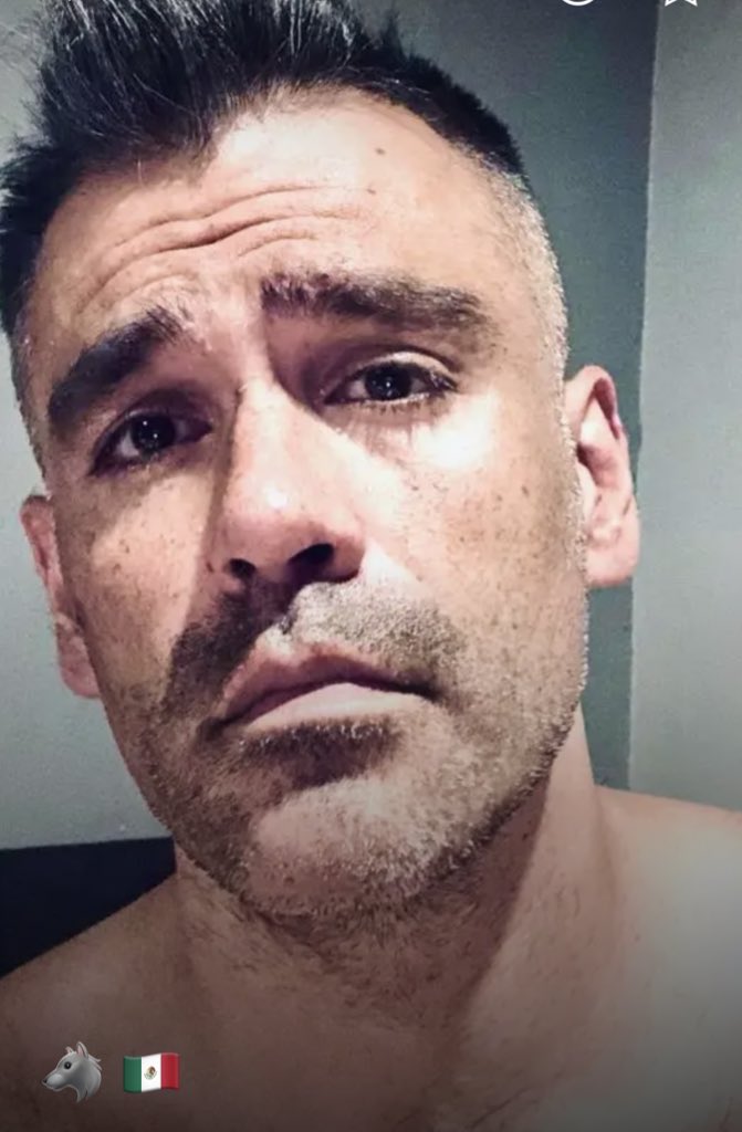 RodrigoVargasMx's tweet photo. @Grindr 
⚠️ CUIDADO @SoyHomosensual @LinkedIn @scruffapp 
⚠️ #RODRIGO A. ORCAJO CASTELÁN
 👉🏼 Aka @rorcajo  &amp; @thepopperxpert
DENUNCIADO ante @FiscaliaCDMX por DELITOS: 
• Acoso
• Narcomenudeo  
• VTA DE RECETAS &amp; HACKEO 
• Usurpación de Identidad.  
@SSaludCdMx  @Grupo_Pisa https://t.co/B3xkzJ0vbS