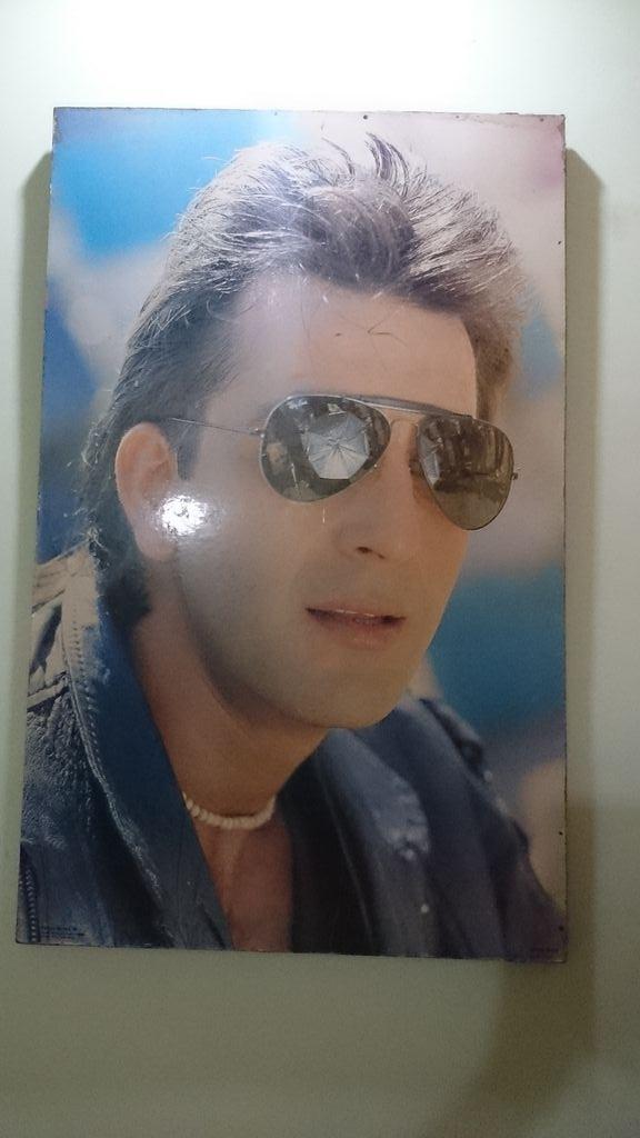 darpan14u's tweet photo. @duttsanjay @TheNameIsYash @prashanth_neel @VKiragandur @hombalefilms Happy Bday to d most dashing superstar 😎🎂🎂🎂 https://t.co/1t8LbNVBjm