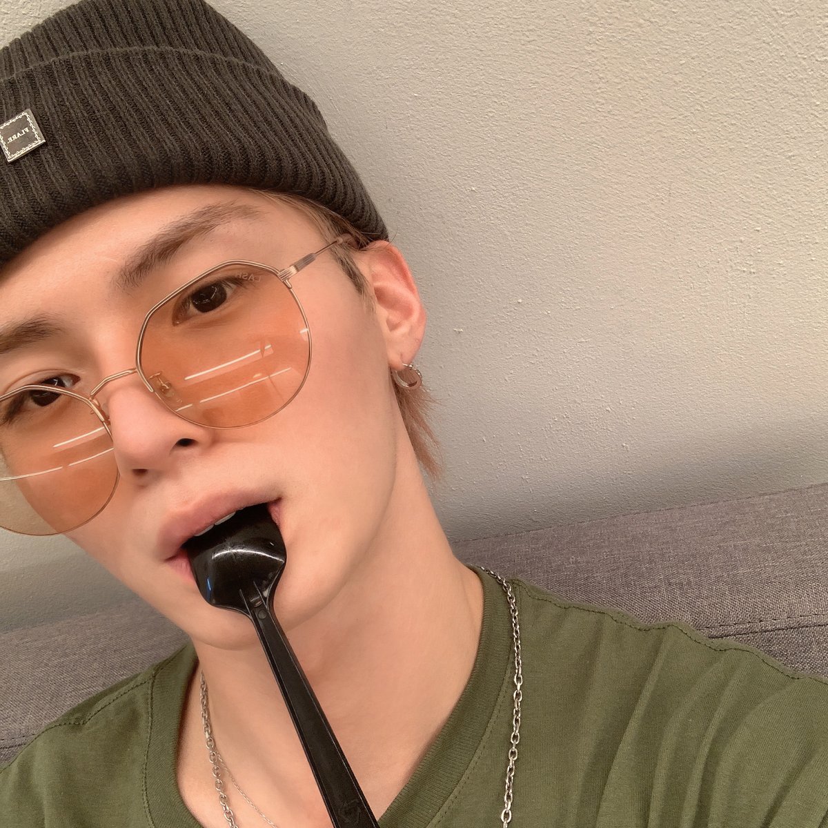 OmegaX_members's tweet photo. [#OX]

배는 고픈데 숟가락 들기가 귀찮아…요

#OMEGA_X #오메가엑스 #한겸 https://t.co/hW7fy8a6WT