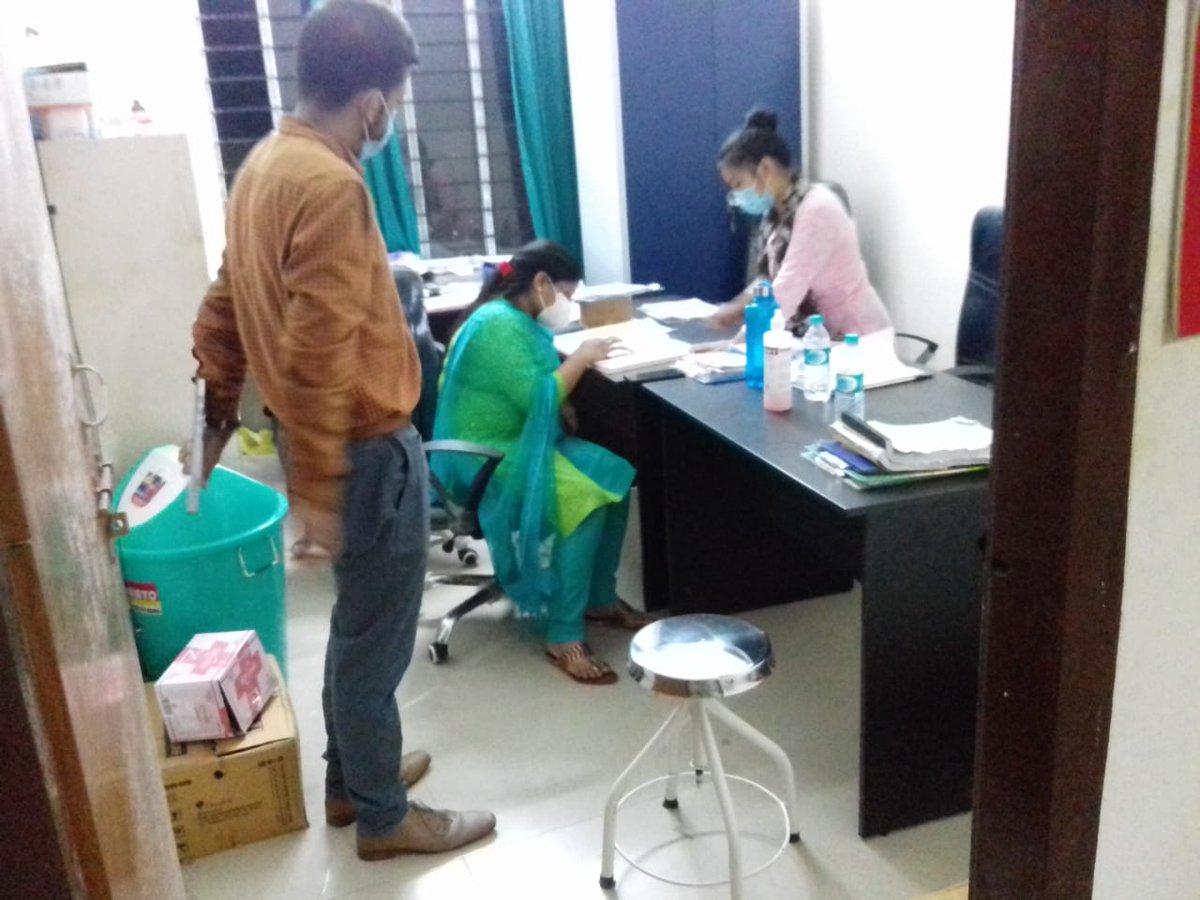 SdiproB's tweet photo. SDO(C) Dr. Neha Yadav &amp; AC Pranjal Pran Saikia visited SKMCH last night.They visited the Covid General Ward &amp; ICU. Interacted with the patients and found all are stable.Also took stock of the food quality, availability of medicines &amp; oxygen. https://t.co/c5GBRJxVtg