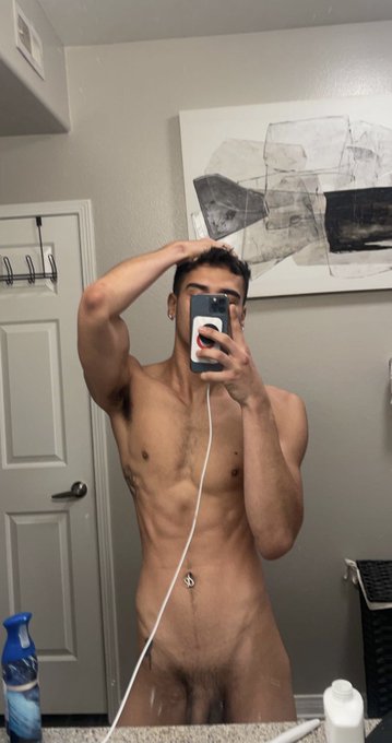 Goodnight holes https://t.co/k4WVlUY8Zy