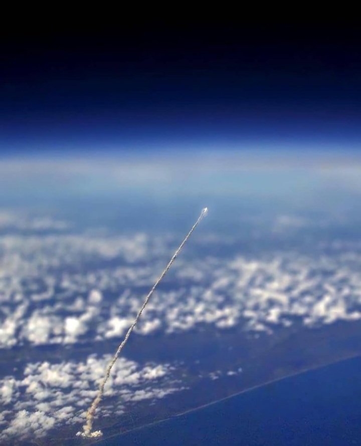 AtomaltB's tweet photo. 9 Eylül 2006 yılında NASA WB-57 tarafından çekilen bu fotoğraf, uzay mekiği Atlantis'in fırlatılışını gösteriyor.

Kaynak :Nasa https://t.co/bYIqDzwUPd