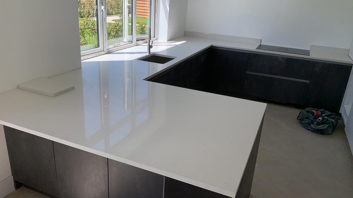 Stortford Tiling tweet media