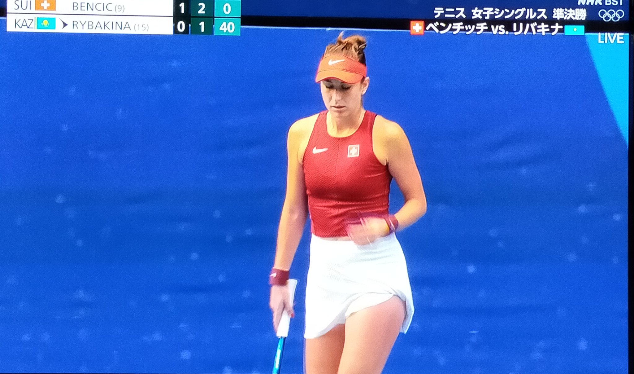 そらsz テニス 女子 シングル 準決勝 ベンチッチ スイス Vsリバキナ カザフスタン 本来11 00の試合開始を暑さ対策のため 15 00開始に変更とのこと 融通を効かさたいい判断 錦織圭選手 Vs ジョコビッチ選手 はこの試合の終了後 そらsz テニス 女子 シングル 準決勝 ベンチッチ スイス Vsリバキナ カザフスタン 本来11 00の試合開始を暑さ対策のため 15 00開始に変更とのこと 融通を効かさたいい判断 錦織圭選手 Vs ジョコビッチ選手 はこの試合の終了後