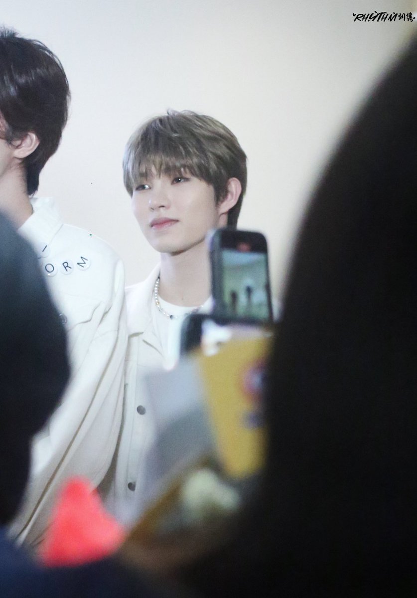 【新浪扫楼】ᴊᴜʟʏ 𝟸𝟿ᴛʜ 𝟸𝟶𝟸𝟷💙
© Weibo Rhythm •刘隽
#JunLiu #LiuJun #刘隽 #IXFORM
🔗m.weibo.cn/7544450132/466…