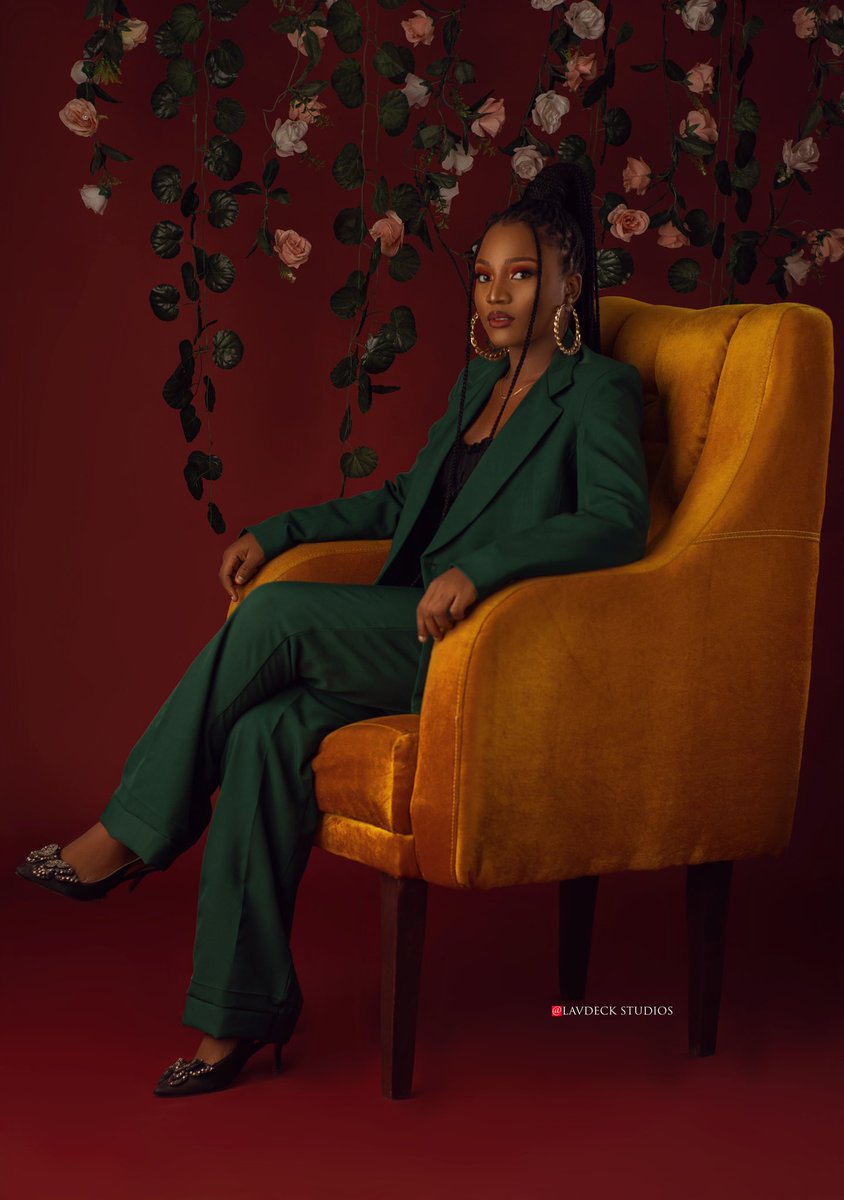 aishasharon_ng's tweet photo. It’s another 365days... Happy Birthday Aisha. 🥳🥳🥳 #DollarVibes https://t.co/l3qDWCETQM