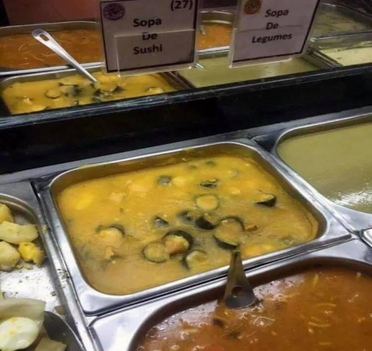 sensacionalista's tweet image. Brasil pode ser expulso da Olimpíada do Japão após foto da sopa de sushi em self-service