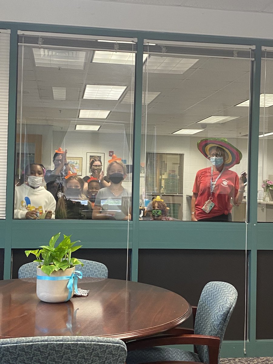 Courtney Scarcelli tweet media