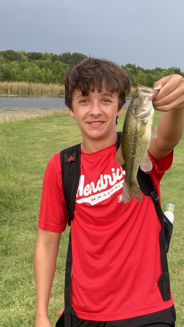 TheMrHud's tweet photo. Catching fish at little brother’s practice! https://t.co/t49CXNJupt