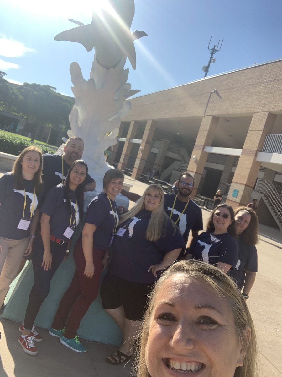 𝐋𝐢𝐳 𝐏𝐫𝐮𝐢𝐭𝐭 tweet media