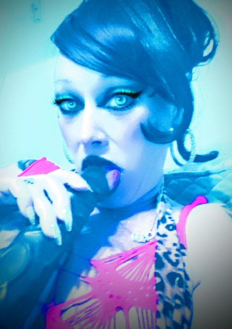 Feeling naughty https://t.co/44xRsNOxdU<a href="/tag/toonme"class="tags"><span>#toonme</span></a>