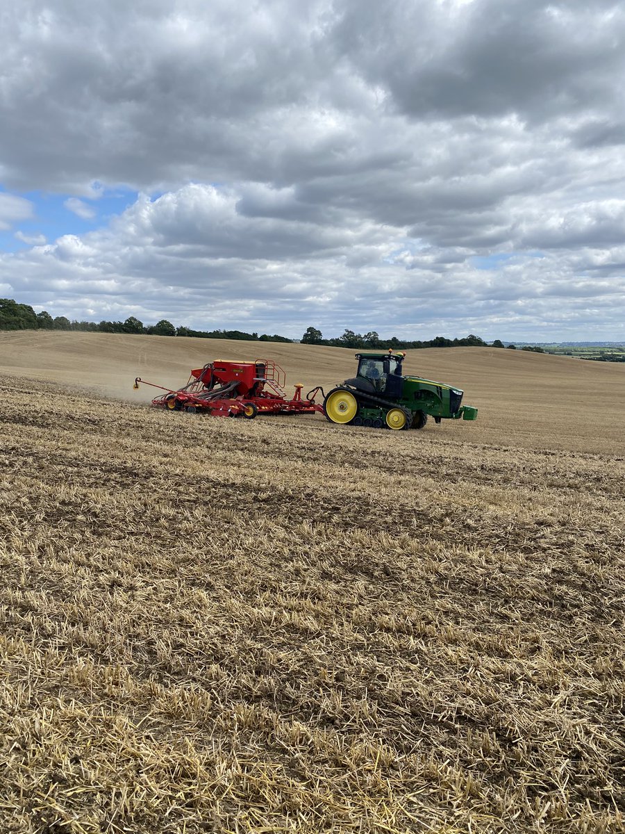 farmerangus1's tweet photo. Roll the dice 🎲 #OSR2021 #backhavingagoafter4years
@KWSUKLtd @FarolLtd @VaderstadUK https://t.co/1LH67rlqMF
