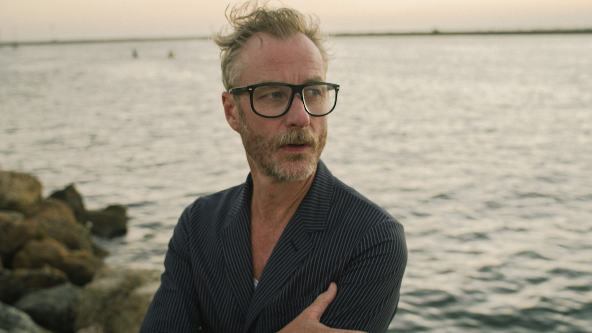 Hear Matt Berninger cover The Velvet Underground & Nico's 'I'm Waiting For the Man': cos.lv/rTem30rPmd0 @Mattberninger