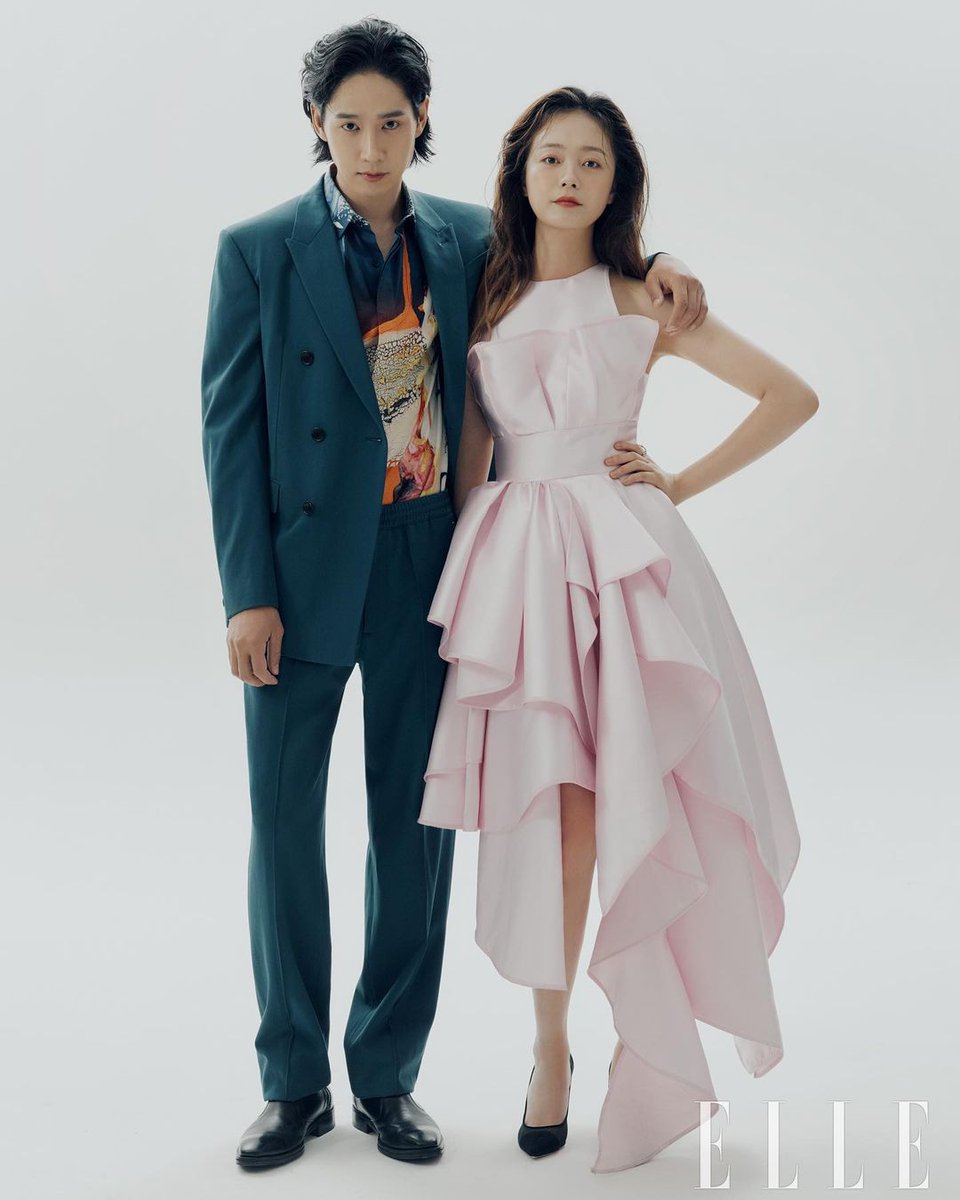 #전소민 #박성훈 #jeonsomin #ParkSungHoon 3년 전 여름, 드라마 스페셜 #나의흑역사오답노트 로 처음 만난 #전소민 과 #박성훈 💃🏻🕺🏻 두 '찐친'과...