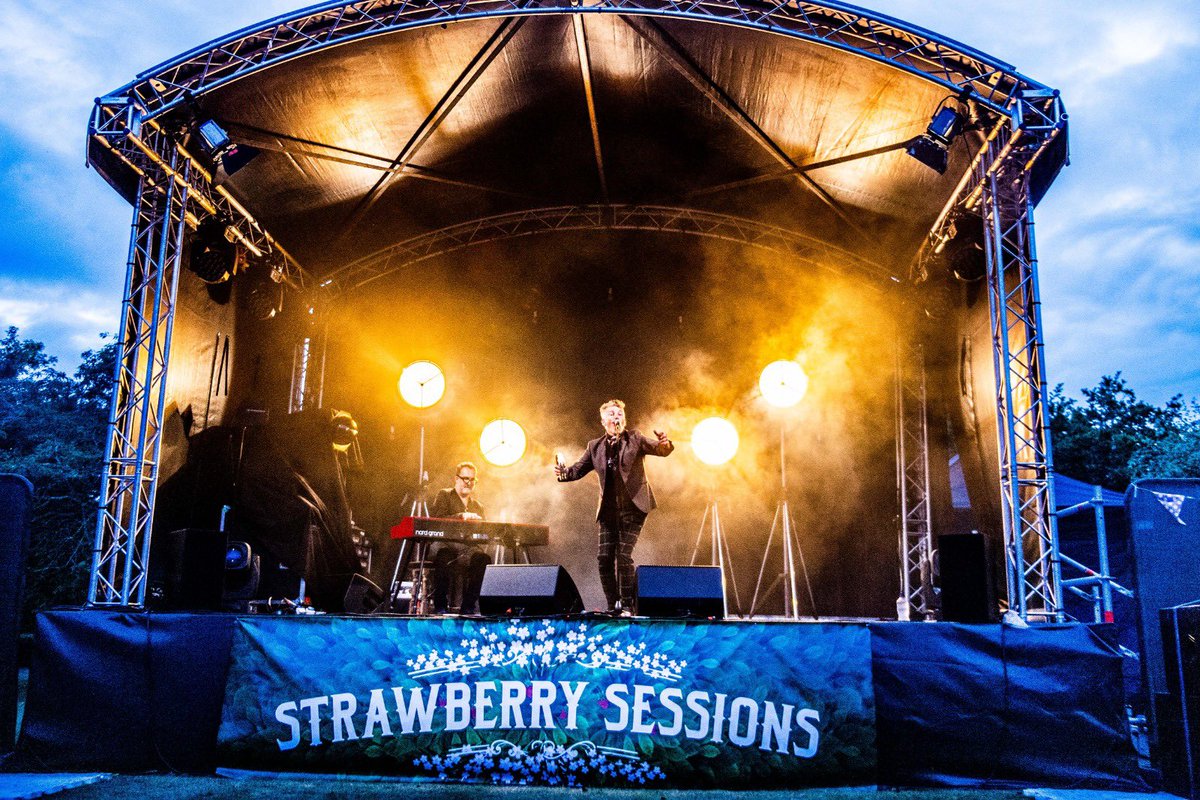 RayRazor tweet media