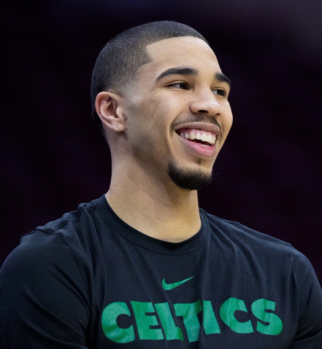 GuyBostonSports's tweet photo. Gilbert Arenas has high praise for Jayson Tatum… 👀

“Two to three years from now, you’re going to see a player who’s dominating this game on a Kobe level.” https://t.co/3Vj6gc4DQK
