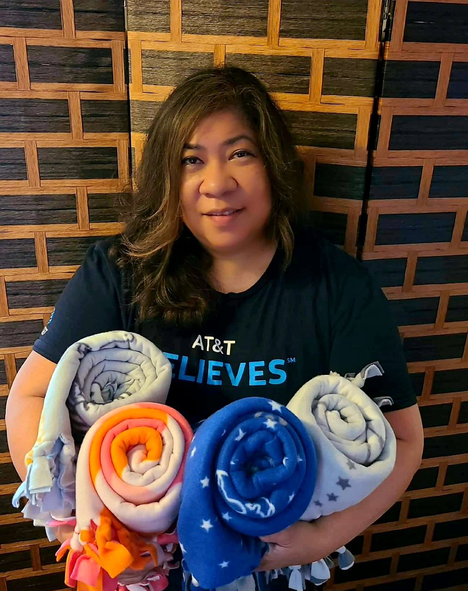 Melicam143's tweet image. Making time this a.m. to bring hope to cancer patients.🌞 @PhilsFriends #mycommunityday #attimpact #hopeisstronger