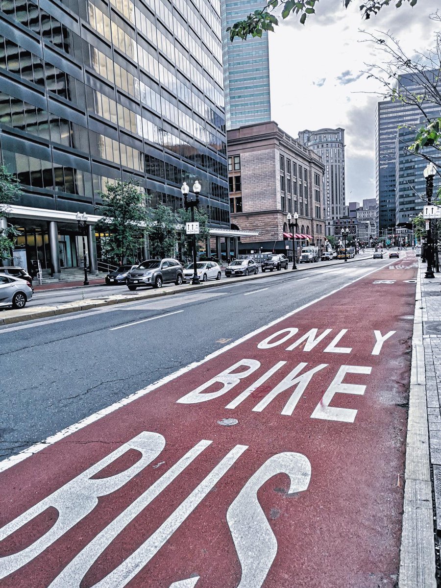 MassDOTSafety's tweet photo. #EngineeringThursday Shared bus-bike lanes provide bike access on streets with no dedicated bikeway, increasing space & visibility for active road users while improving transit service reliability.🚍
Drivers must not drive in lanes posted as restricted, unless preparing to turn. https://t.co/0ptS5QttlD