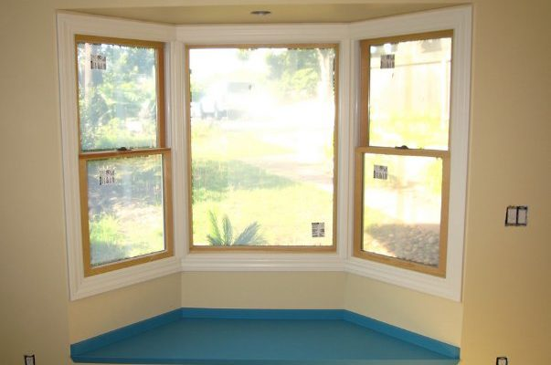 Эркер с панорамными окнами. Комната с эркером. Window area. Window area. Алюминиевые панорамные окна.