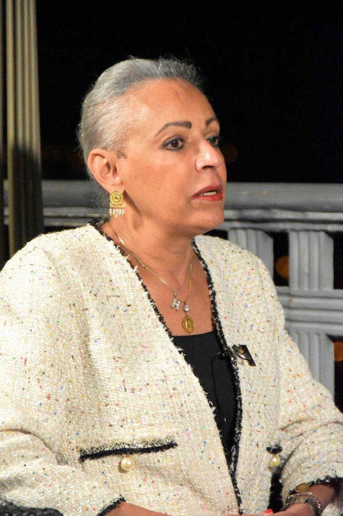 يتقدم  مجلس الشباب العربي للتنمية المتكاملة باسم كافة أعضاءه بمجلس الإدارة والمكتب التنفيذي والهيئة الاستشارية واللجان المتخصصة باسمي التهاني واصدق التبريكات الي سمو الشيخه الدكتوره حصه سعد العبدالله السالم الصباح  بمناسبة تولي سموها منصب الرئيس الفخري  للمجلس عن دولة الكويت