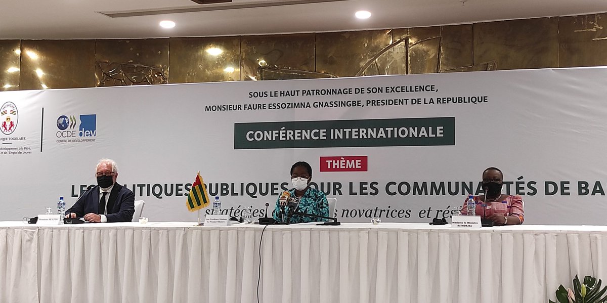 Devbase_Tg's tweet photo. Démarrage de la #CIDB, à l'ouverture, @victoiredogbe, pour @PrimatureTogo, @myriamdossou pour @Devbase_Tg , et @mariopezzini pour @OECD_Centre #ConfDevBaseTG #CIDB #MinDevBase #DeveloppementAlaBase
#ConférenceInternationale https://t.co/ySnkCuCzuF