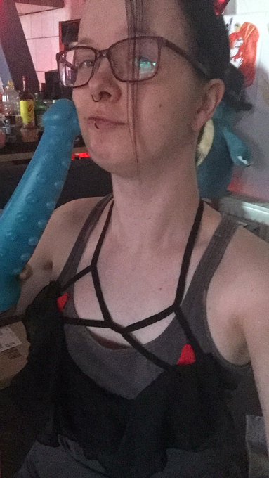 Thanks to my cute fans i have a tentakel 😍🥰😍😍#TentacleMonsters #tentacle #dildo #camgirl #weeb https://t<a href="/tag/tentaclemonsters"class="tags">#TentacleMonsters</a><a href="/tag/camgirl"class="tags"><span>#camgirl</span></a><a href="/tag/dildo"class="tags"><span>#dildo</span></a><a href="/tag/tentacle"class="tags"><span>#tentacle</span></a><a href="/tag/weeb"class="tags"><span>#weeb</span></a>