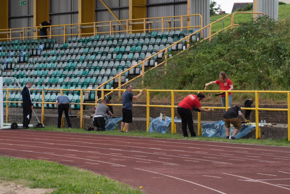 Barry Town United 🏆 tweet media