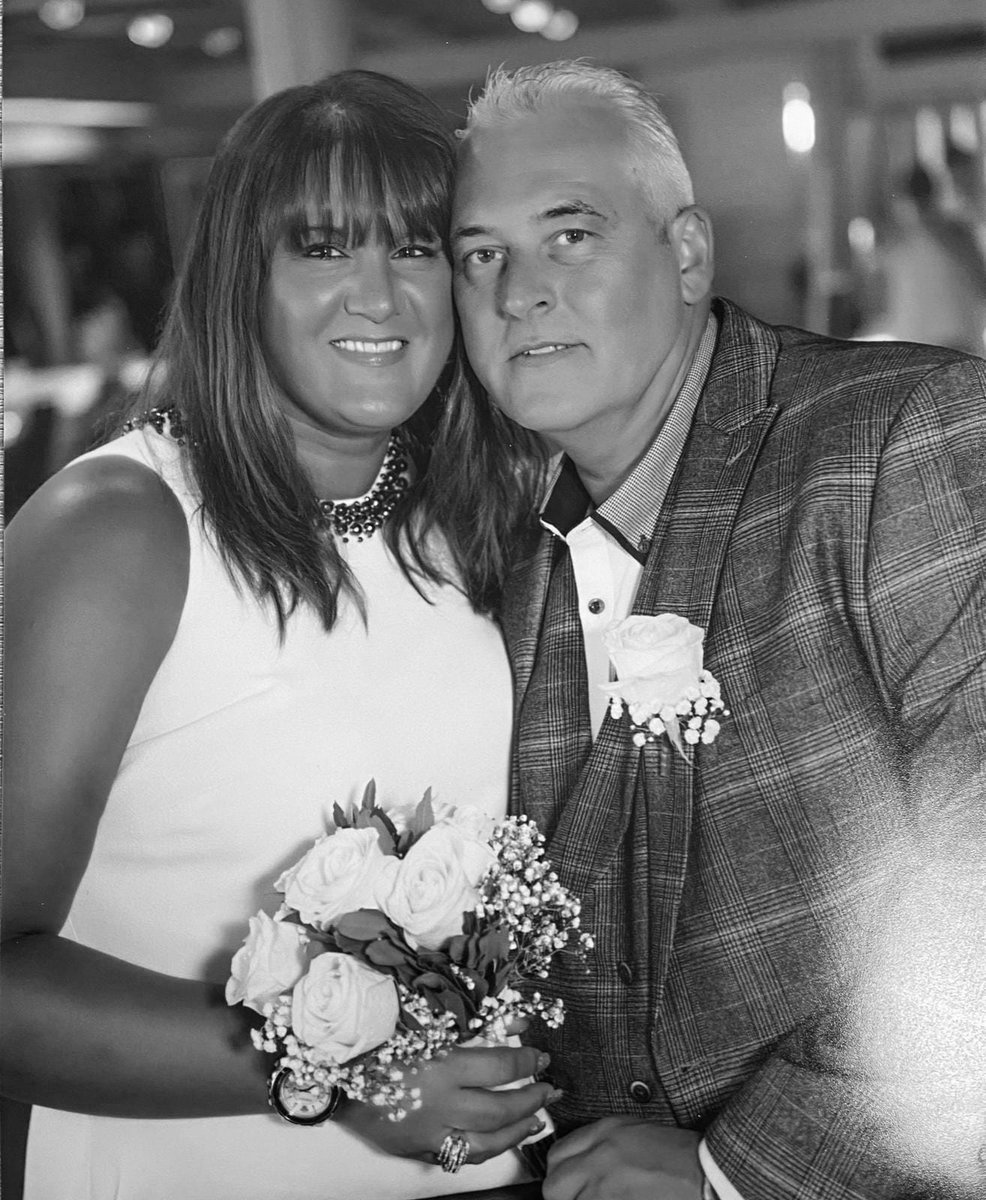 Happy Anniversary to my lovely wife 27 fantastic years seems like only yesterday we said okay 😄 <a href="/klempmummydawn/">Dawn Klemp</a>