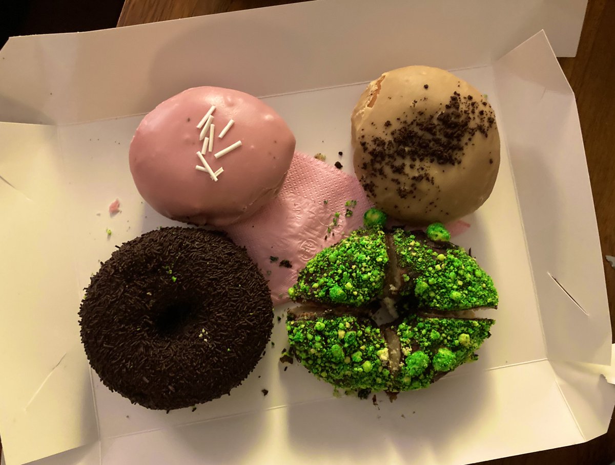 Ha_Tanya's tweet photo. Supporting local businesses (again) because I am such a selfless person. 😇 🤣 https://t.co/Kh4jN36u4N