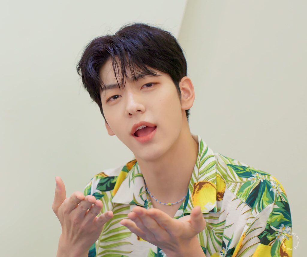 csbimg's tweet photo. this genre of choi soobin https://t.co/2rzfqTGDAv